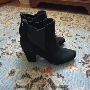 BCBGeneration suede boots